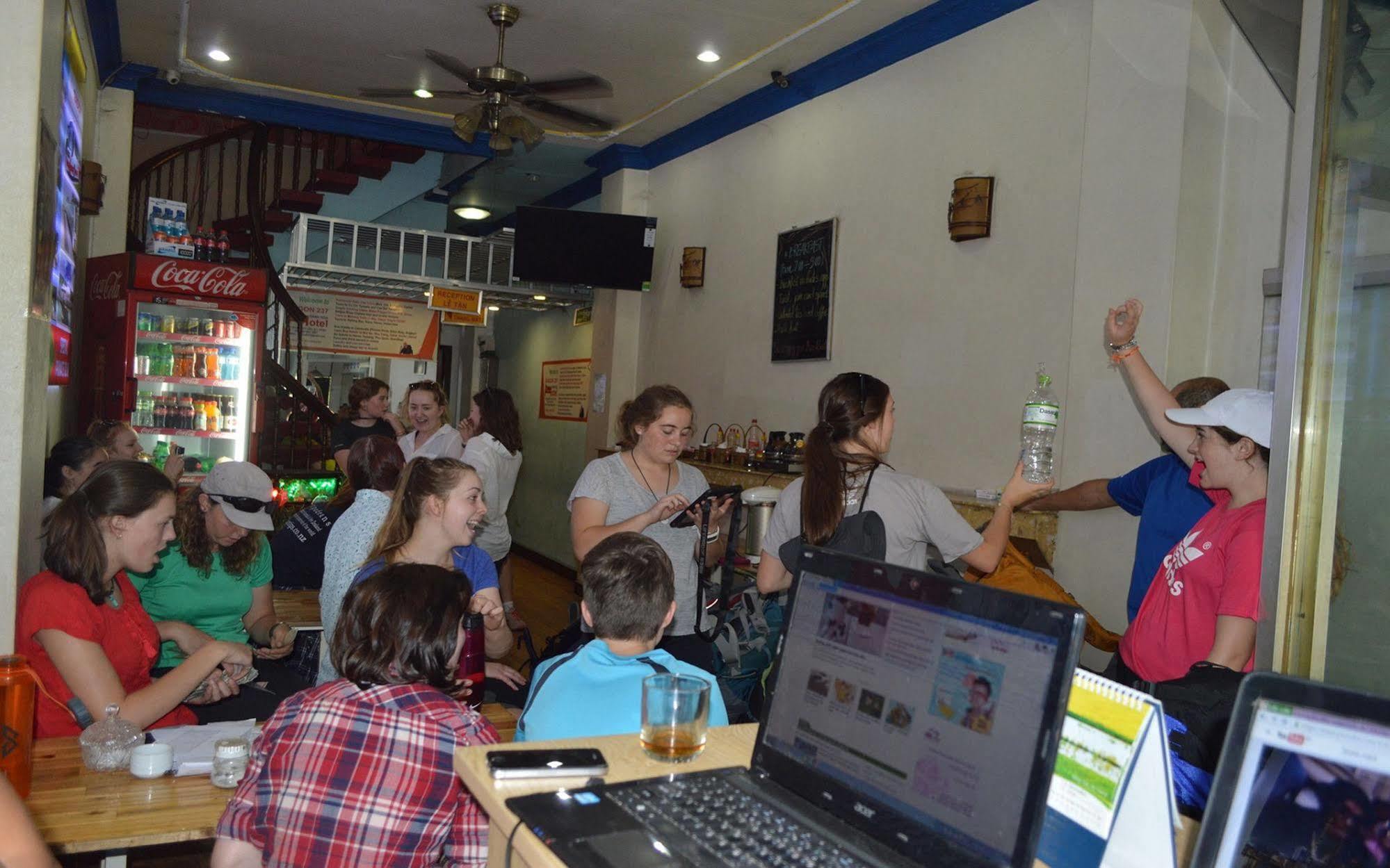Reddoorz @ Pham Ngu Lao Street 4 Hotel Ho Chi Minh-Byen Eksteriør billede